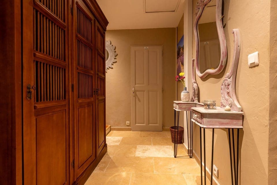 Superior Double Room, Private Bathroom, Park View | Interior