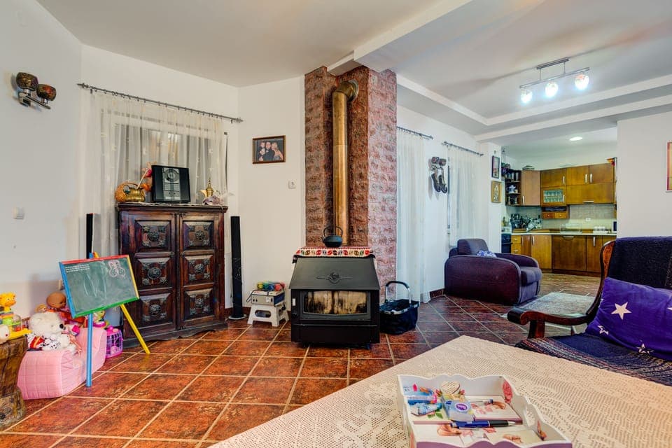 Living Room, Dining Room, Kitchen.