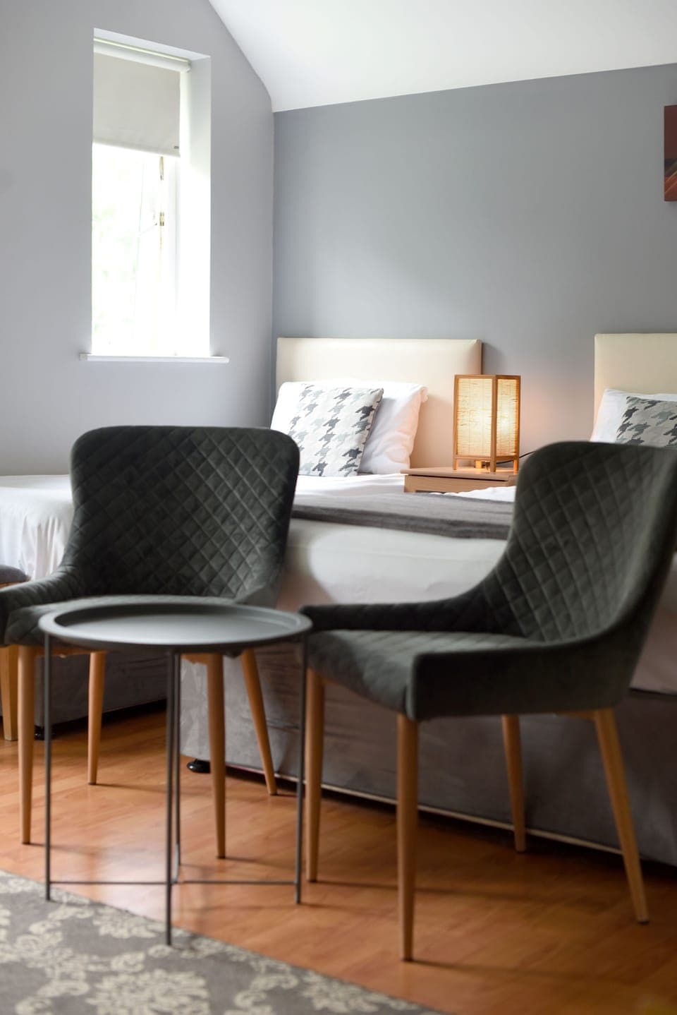 Family Room, Ensuite | Desk, iron/ironing board, free WiFi