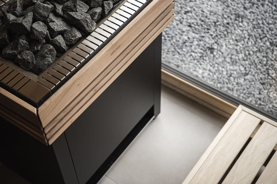 Sauna, hot tub, steam room