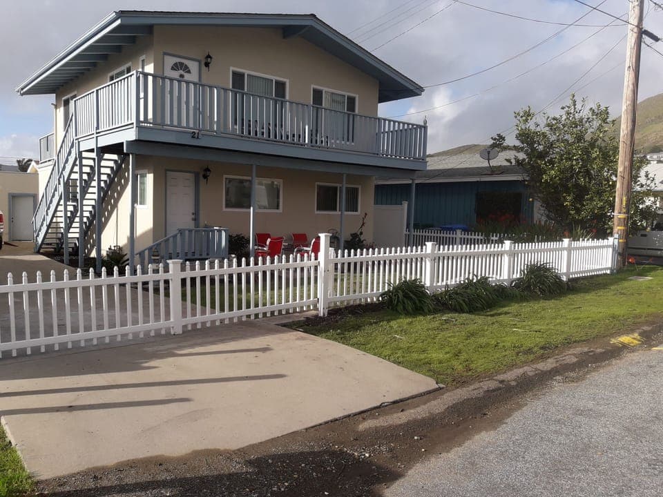 Street view of home. Not listed on Craigslist scam.