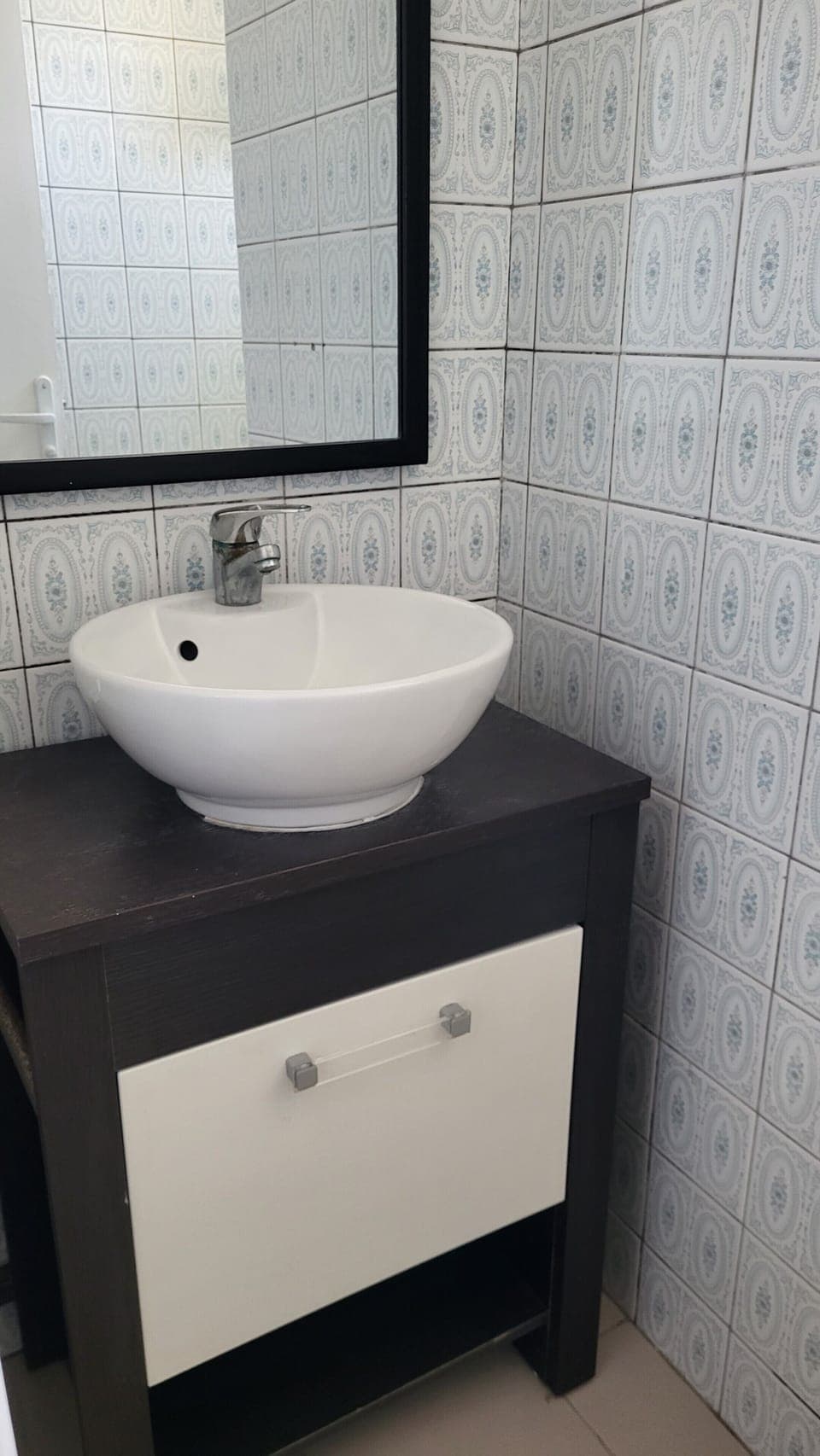 Basic Room | Individually decorated, individually furnished, free WiFi