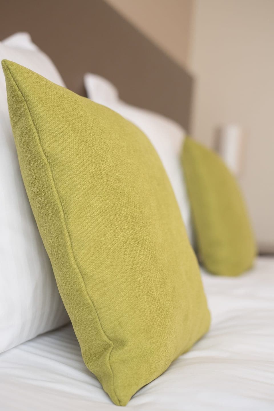 Comfort Double Room, 2 Twin Beds, Non Smoking, Garden View | Minibar, desk, blackout drapes, soundproofing