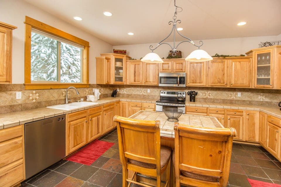 Kitchen Island Bar 