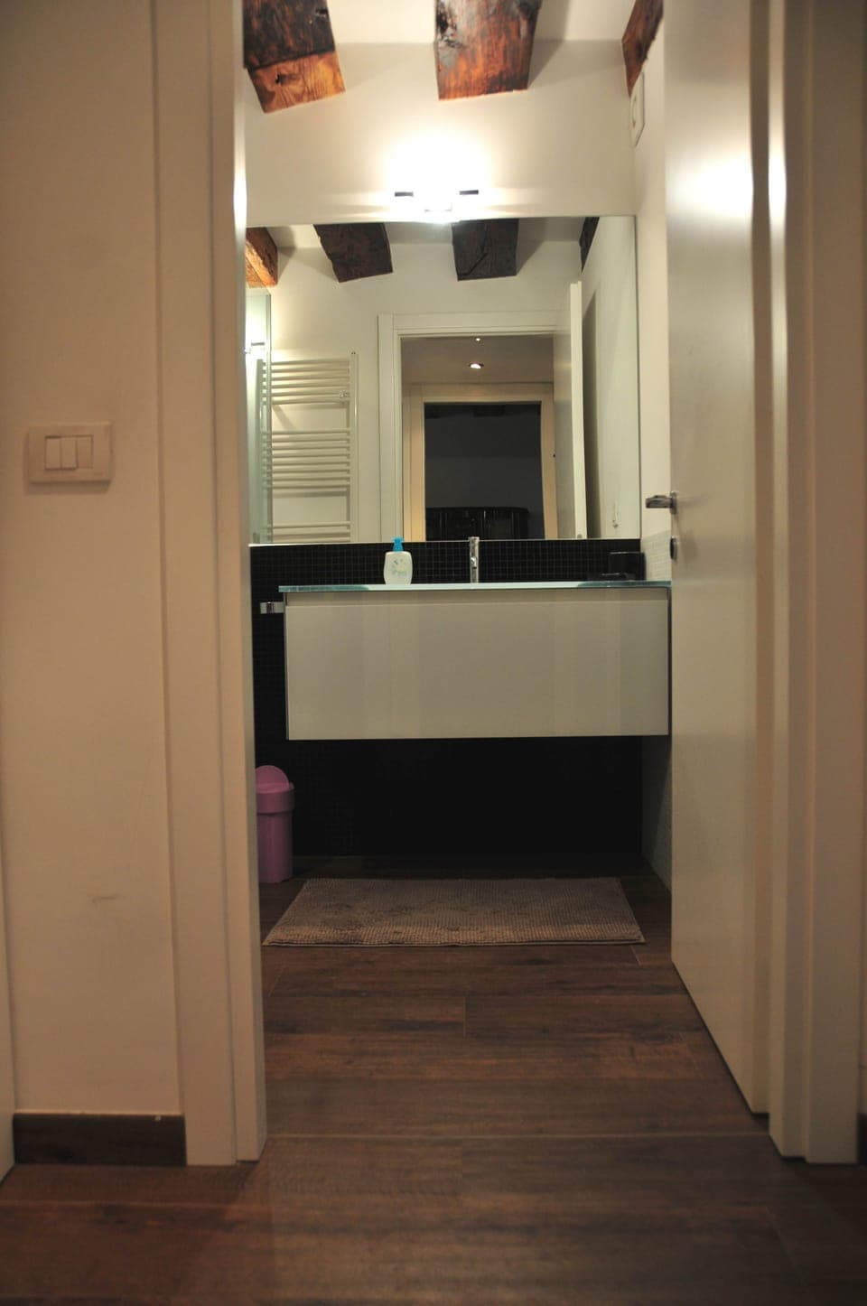 Entrance in the bathroom