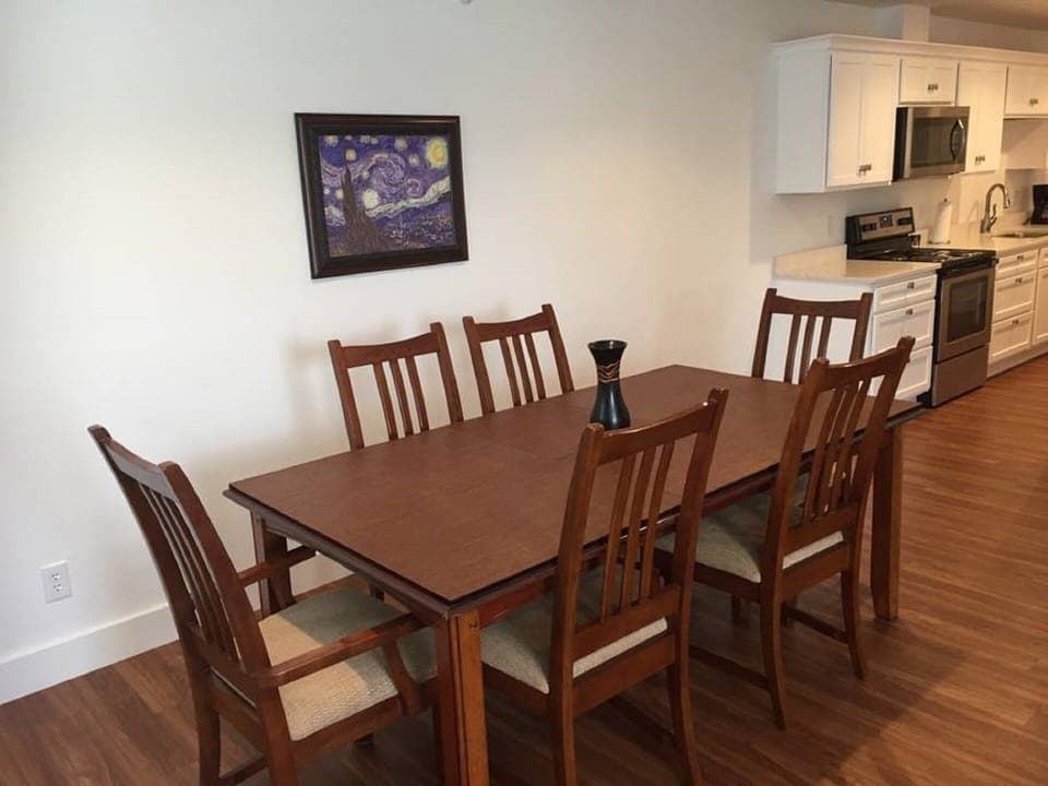 Dining area
