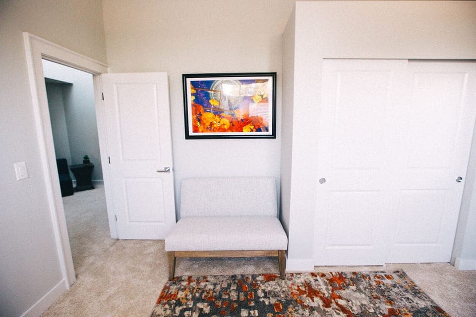 Seating area in the Woodsy Room