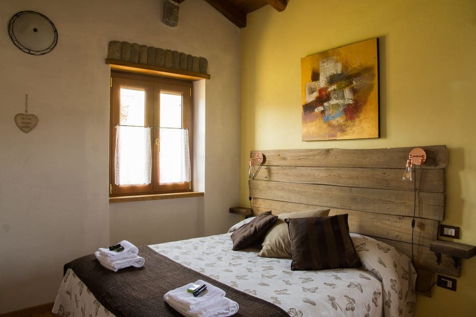 Classic Double Room, 1 King Bed | Down comforters, individually decorated, individually furnished