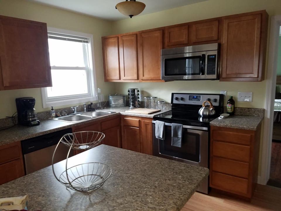 Kitchen worthy of a good days fresh fish or even hunt! Even better for family