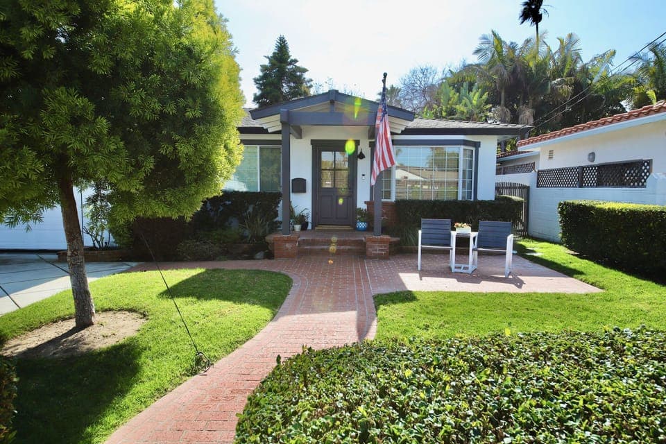 Our beach house is 150yds from the ocean -less than 2 min walk