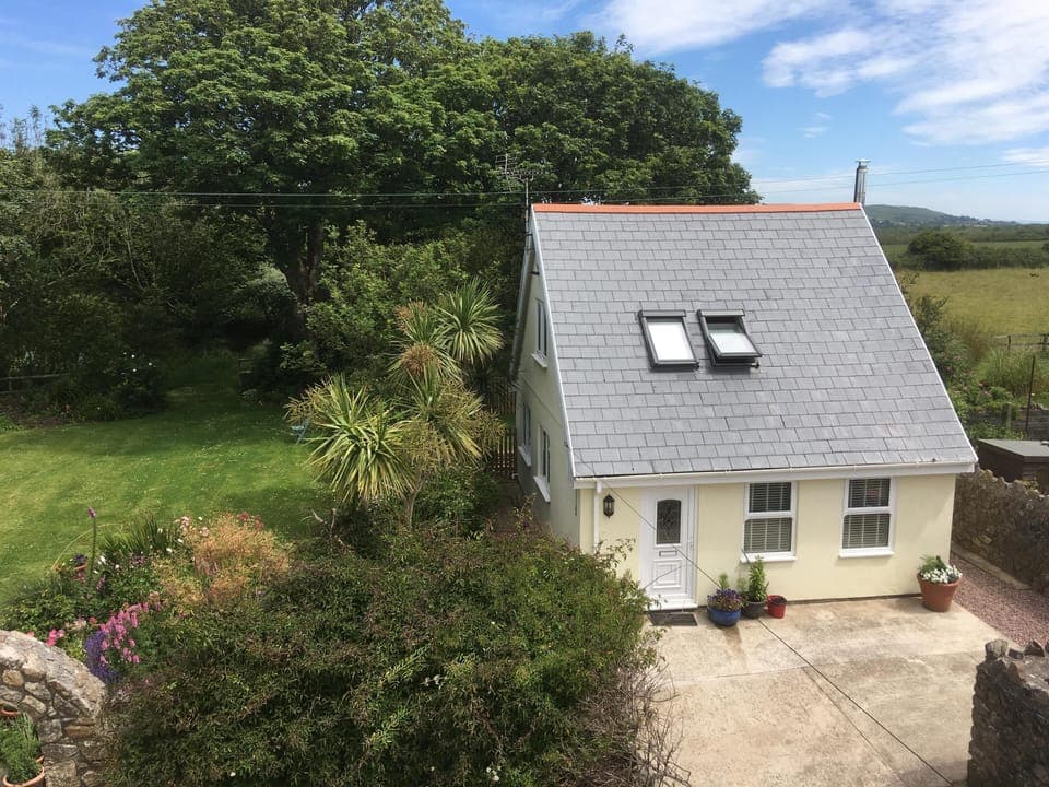 Berry Garden cottage from Berry Hall.