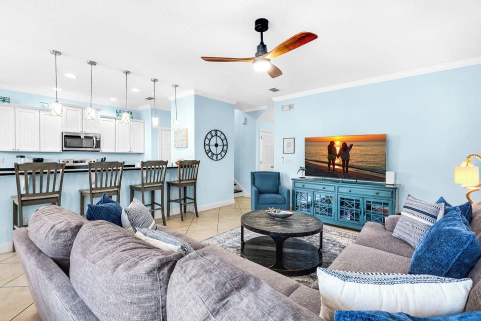 Serenity's Comfortable living room
