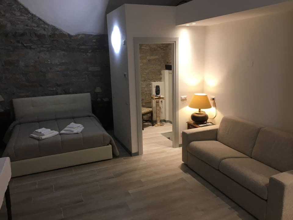 Comfort Double Room, Patio, Ground Floor | Minibar, soundproofing, free WiFi, bed sheets