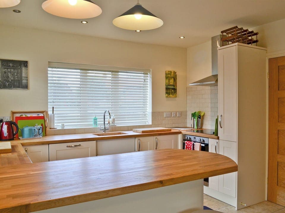 Kitchen | Riverbank Cottage, Althorpe, nr. Scunthorpe