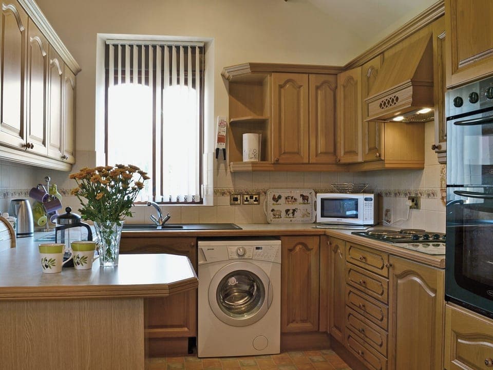 Kitchen | Flaxmans - The Stable, Parkham, nr. Bideford
