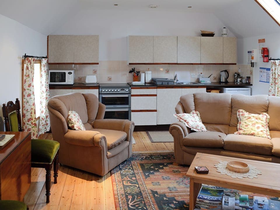 Spacious open plan living area | Watermill Cottages - Watermill Cottages, John O&rsquo; Groats