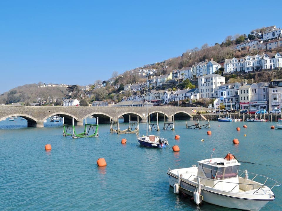 Looe harbour | Watersmeet, Looe
