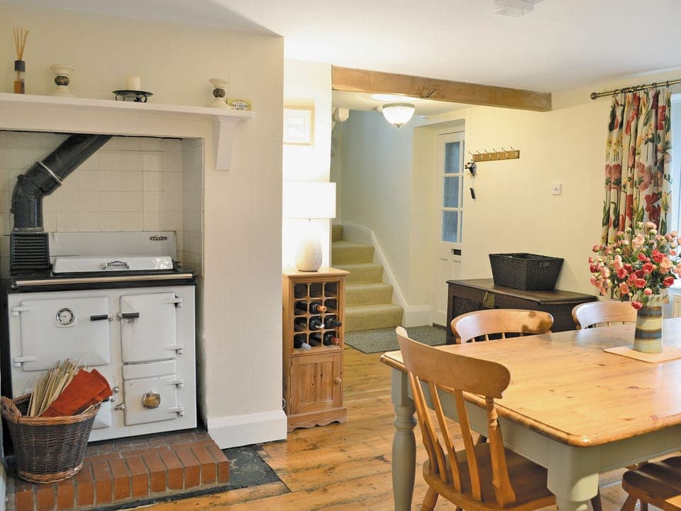 Spacious dining room | Penhill Farm Cottage, Fremington, near Barnstaple