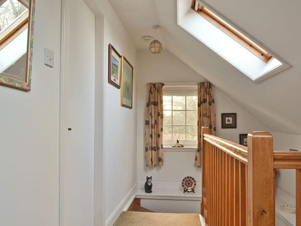 Hallway | Edenwoodend Cottage, Cupar, near St. Andrews