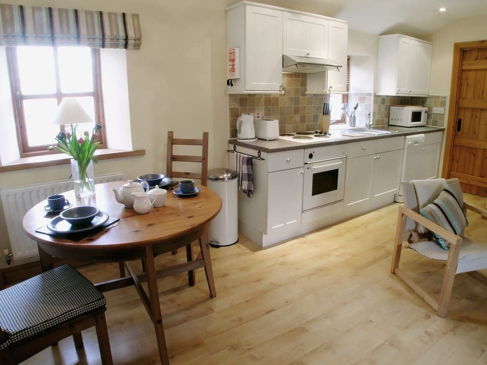 Kitchen/diner | Granary Cottages - The Hay Loft, Bleatarn, nr. Kirkby Stephen 