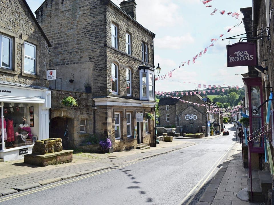 Picture postcard Pateley Bridge | The Old Clockmakers, Pateley Bridge