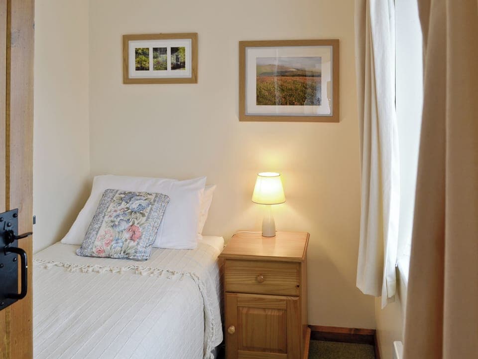 Single bedroom | Jasmine Cottage, Sturminster Newton