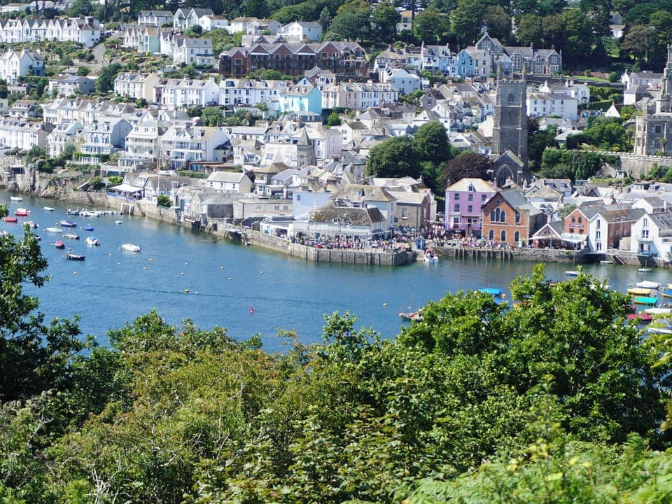 Surrounding area | SeascapeSt Catherine&rsquo;s Court, Fowey