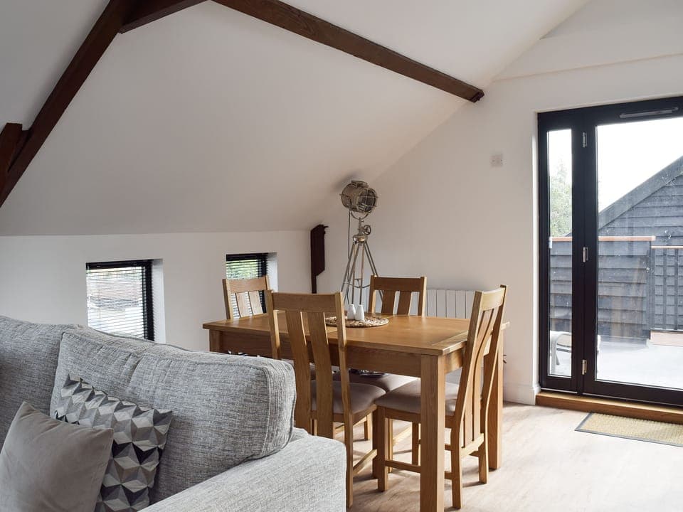 Open plan living space | Derby&rsquo;s Loft, Beccles, near Gillingham
