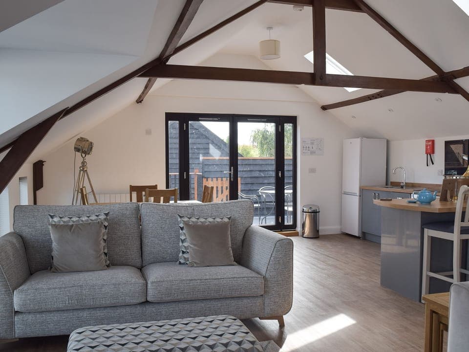 Open plan living space | Derby&rsquo;s Loft, Beccles, near Gillingham
