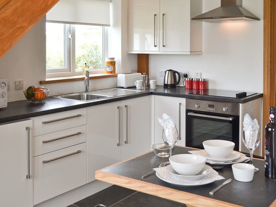 Kitchen | Gwelfor, Trearddur Bay, Anglesey