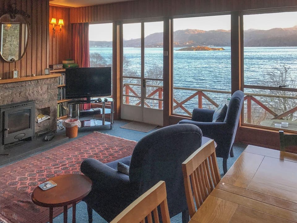 Splendid living area with breathtaking views | Camus Na Harry, Nr. Gairloch