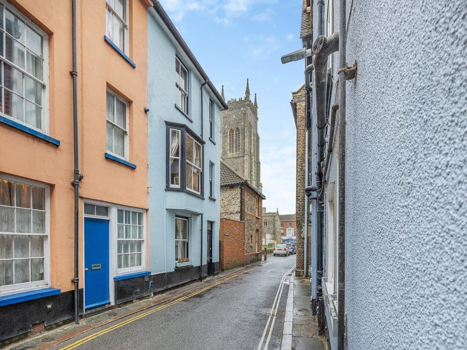 Driveway | Melrose Cottage, Cromer