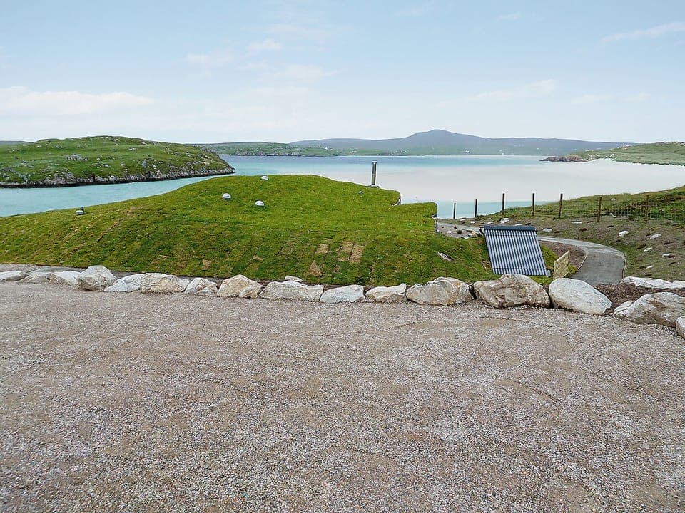 The beautiful and unspoilt beach | Beach Bay Cottage, Carnish, Uig, Isle of Lewis