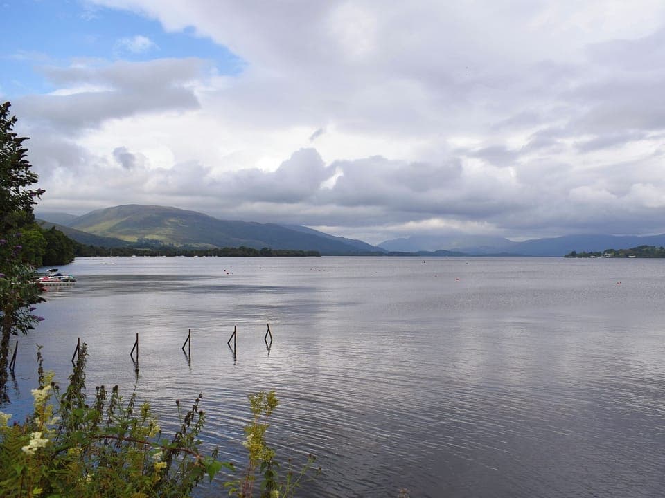 Outstanding scenery | Crossburn Hideaway, Arden, near Helensburgh