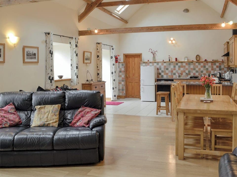 Spacious, well furnished open plan living space | Dol Afon, Llanuwchllyn, near Bala