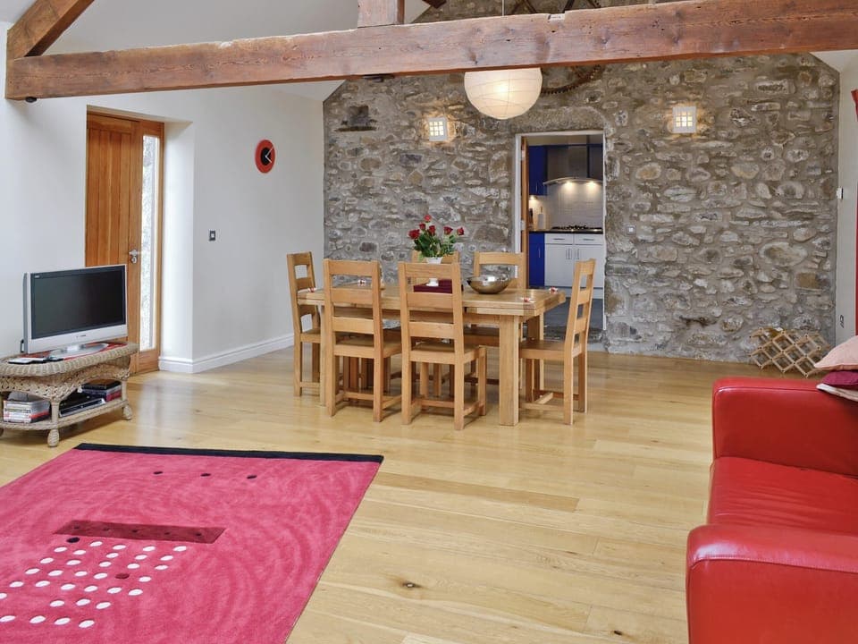 Living room/dining room | Ty Hir, Aberdaron, Pwllheli