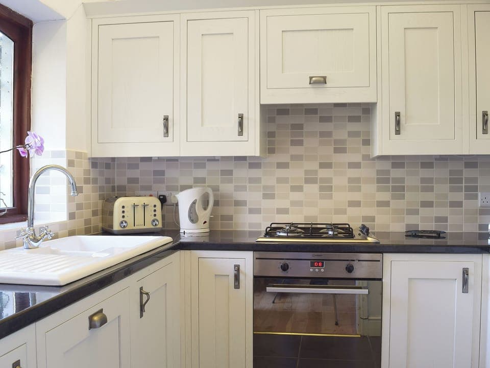 Well equipped kitchen | Alice&rsquo;s Cottage, near Kilgetty