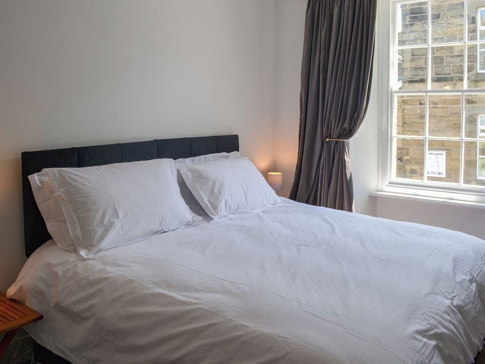 Inviting double bedroom | Blackbird House, Alnwick