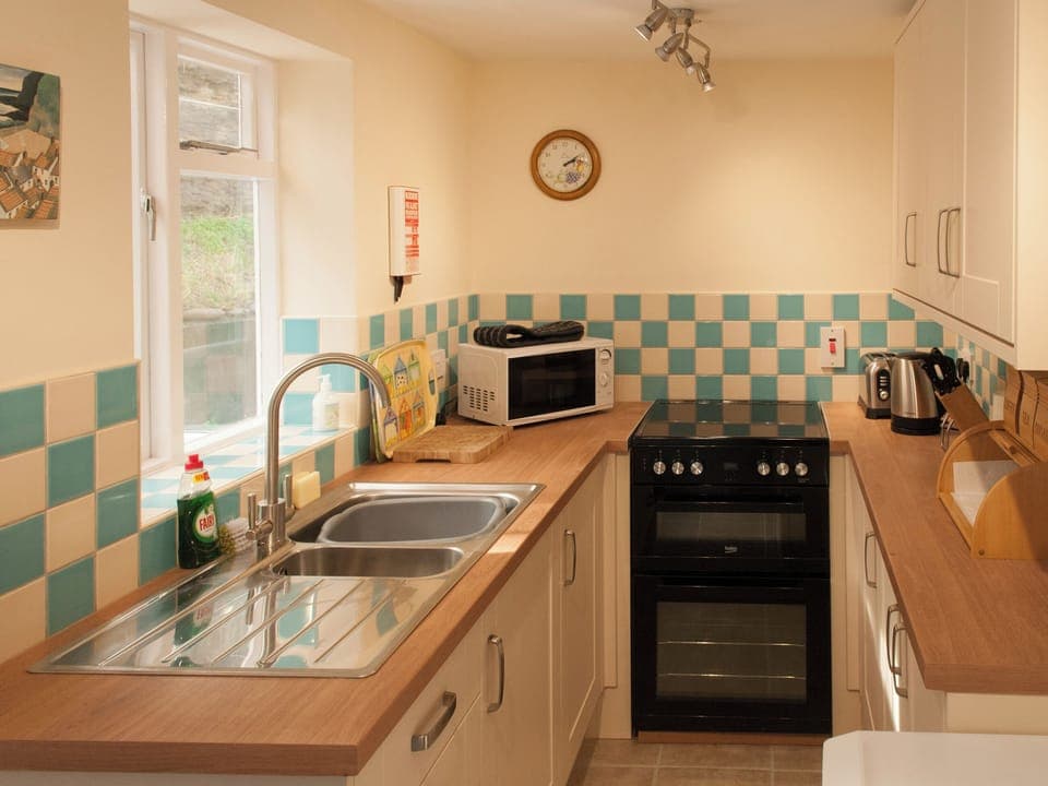 Kitchen | Crow&rsquo;s Nest, Staithes, Cleveland