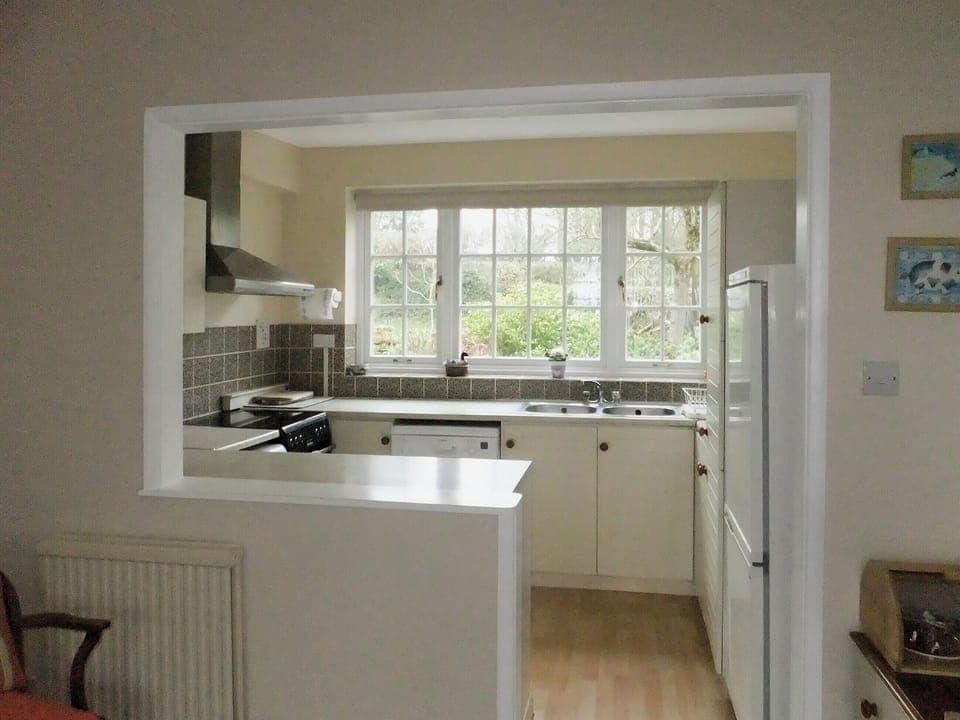 Kitchen/diner | Monks Thatch Cottage, Otterton