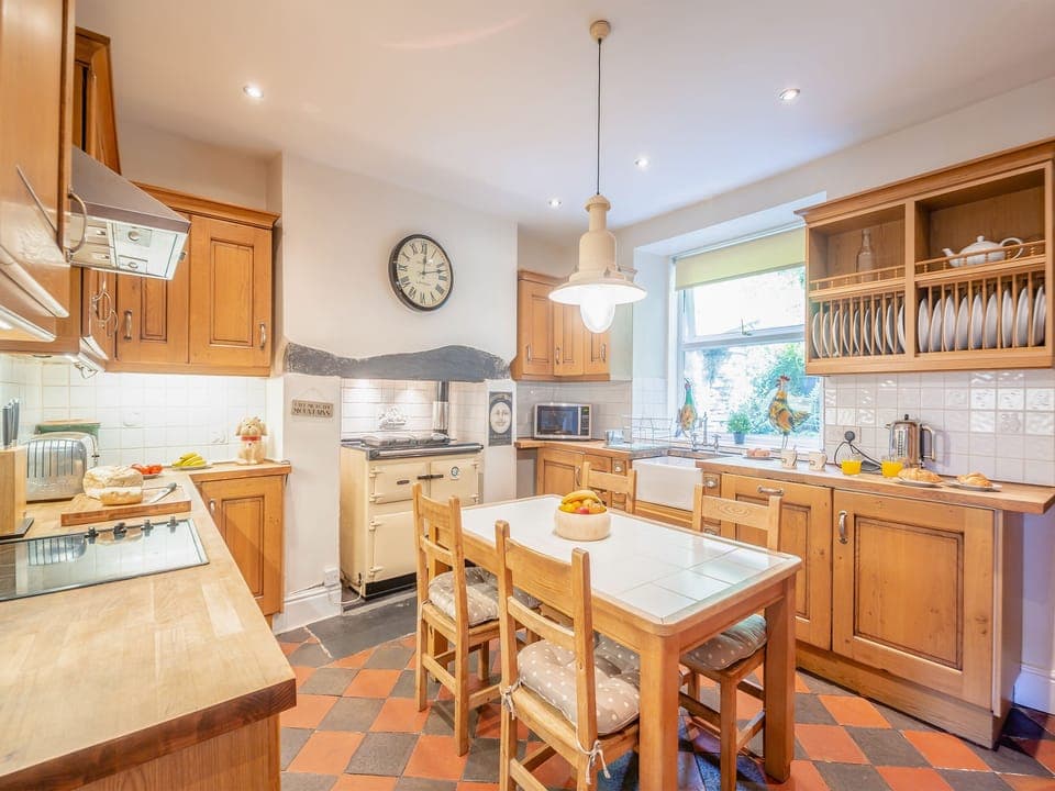 Kitchen/diner | Cartref, Capel Curig, Betws-y-Coed