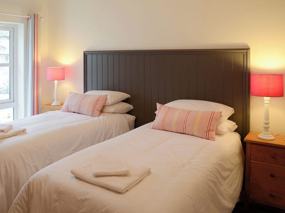 Charming double/twin bedded room | The Fish House - Rispond Estate, Rispond, near Durness