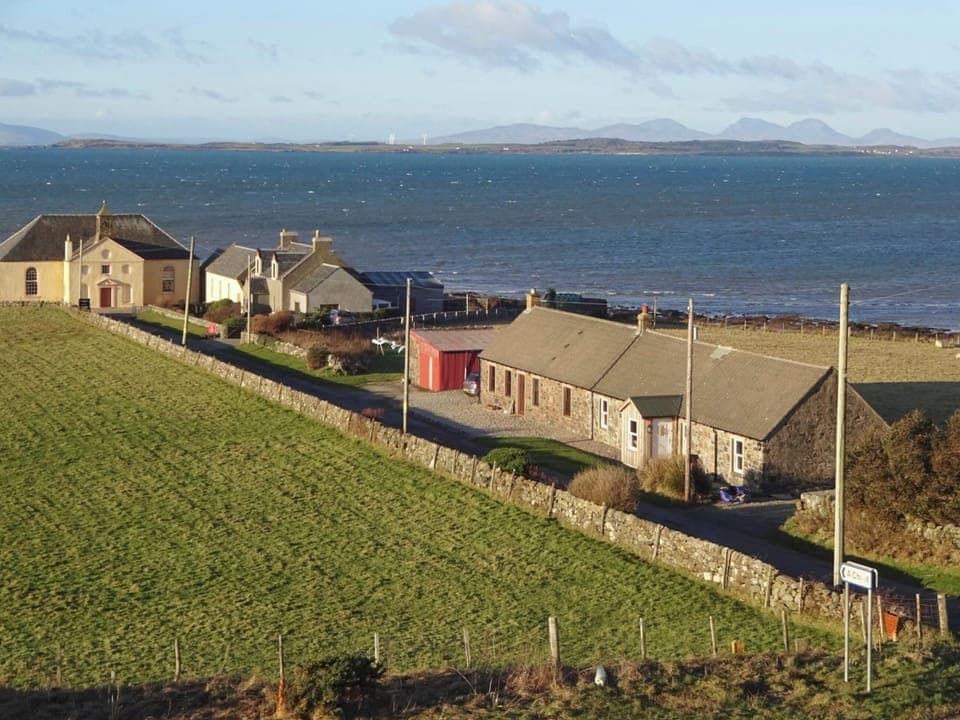 Wonderfully picturesque location | Charlie&rsquo;s Cottage, Muasdale, near Campbeltown