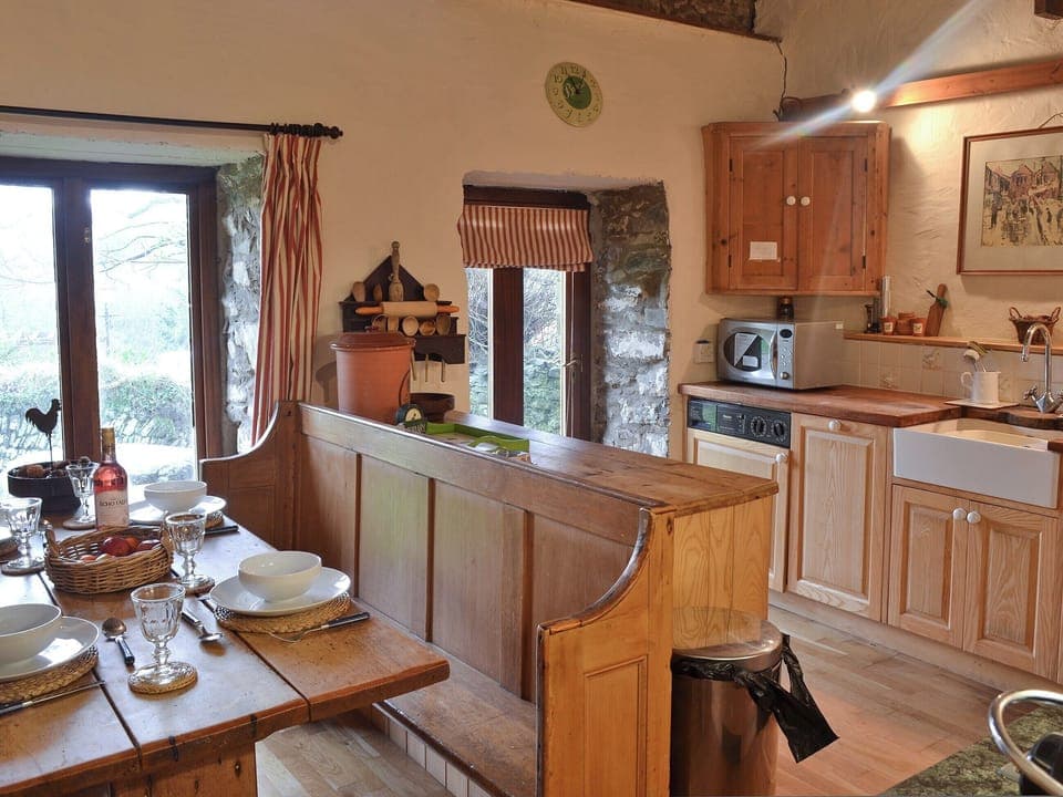 Open plan style kitchen and diner | Ty Christian, Caerwedros, near New Quay