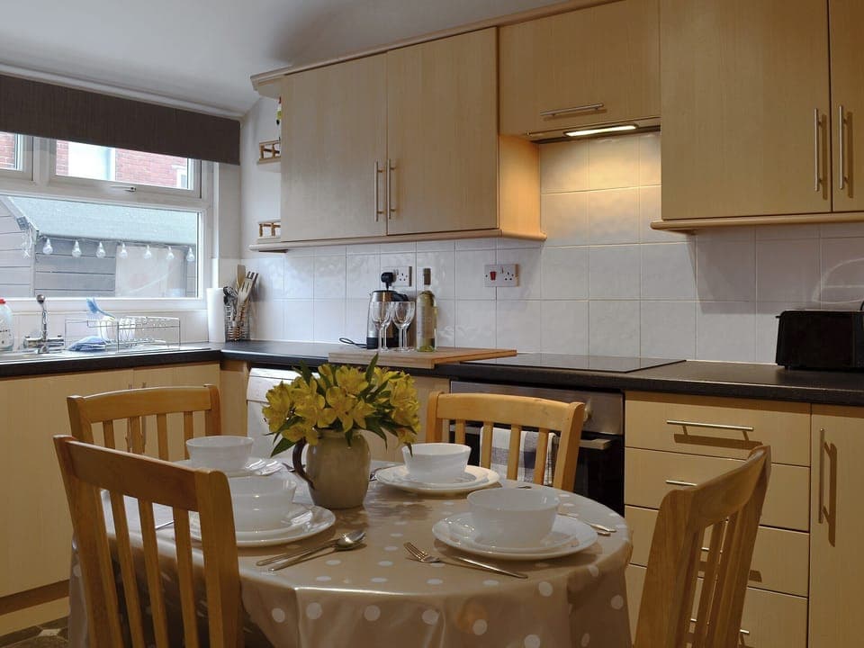 Well equipped kitchen/dining room | Ten, Buxton