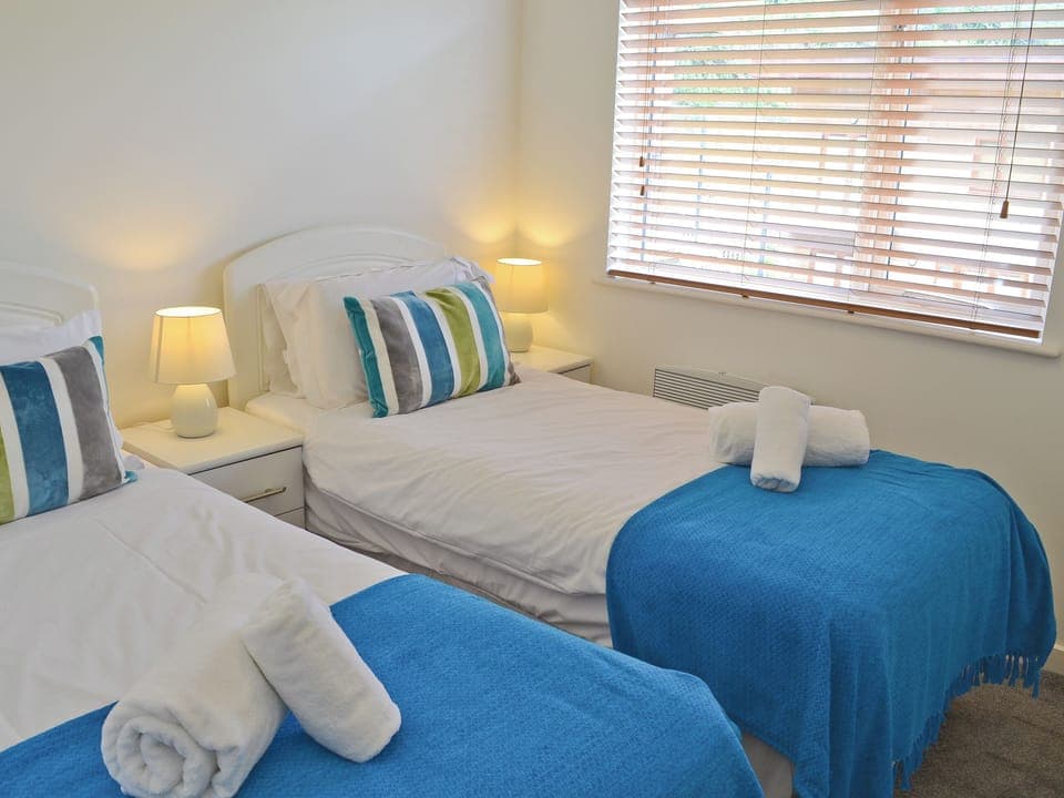 Twin bedroom | Porhellik, Porthtowan, nr. Truro