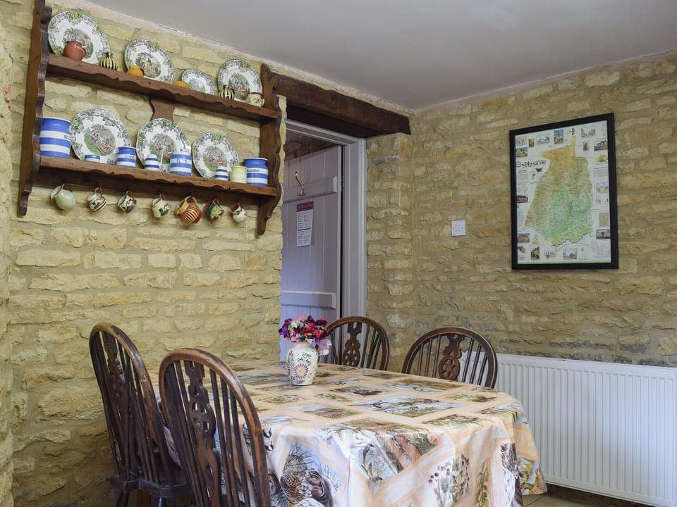 Kitchen with dining area | Picket Piece Cottage, Chadlington, near Chipping Norton