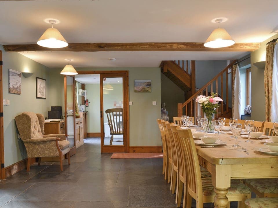 Attractive dining room | Speke&rsquo;s Retreat - Spekes Valley Holidays, Hartland