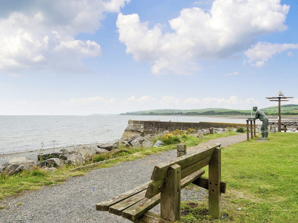 seafront views | Harbour Cottage, Port William