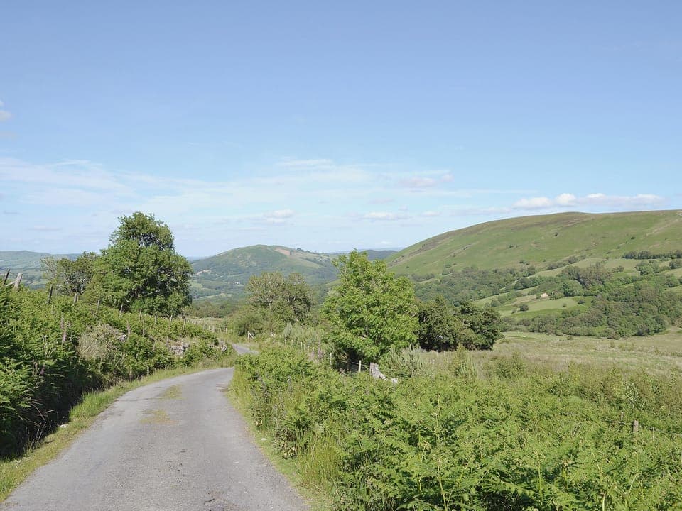 Surrounding area | Gorsddu, near Llanwrthwl, Powys